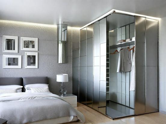 Elegant mirrored bedroom decor