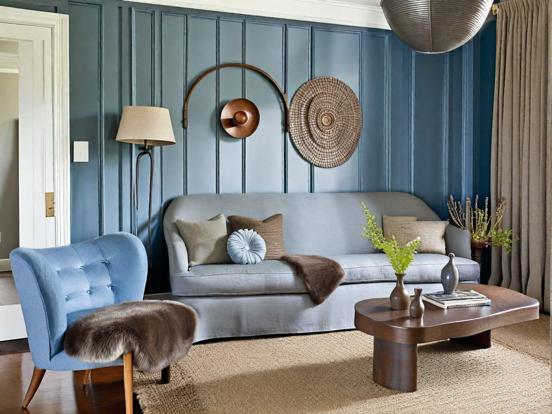 Blue living room with teal couch