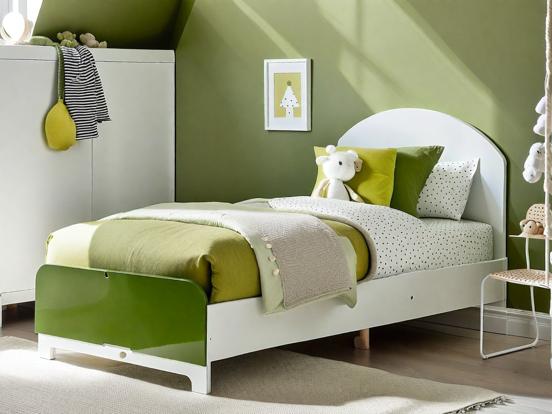 Green white bed teddy child room