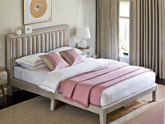 Cozy pink white bedroom decor