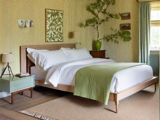 Serene green bedroom decor