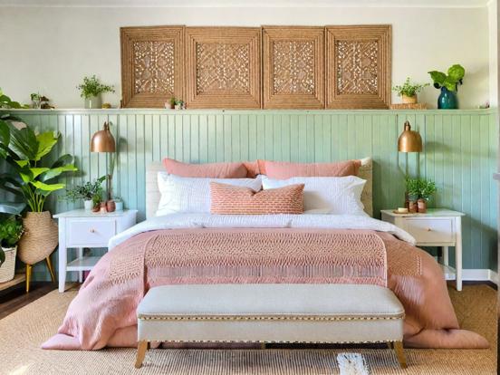 Pink bed closeup boho style