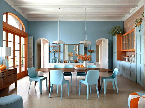 Modern teal dining room decor