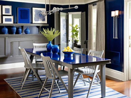 Blue dining room decor