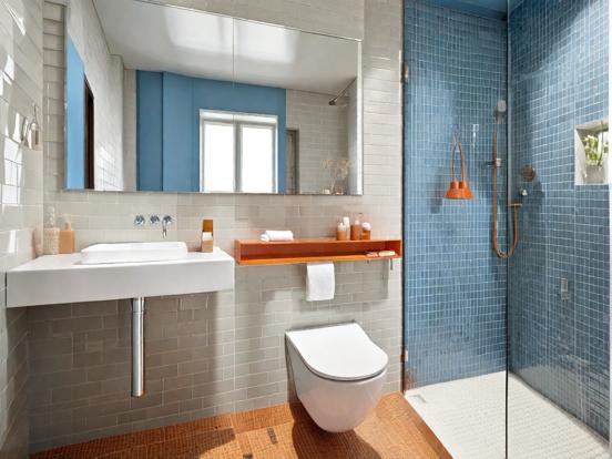 Modern bathroom with colorful accents