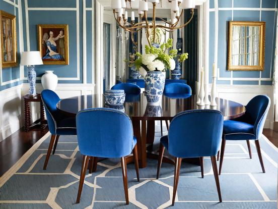 Elegant blue dining room decor