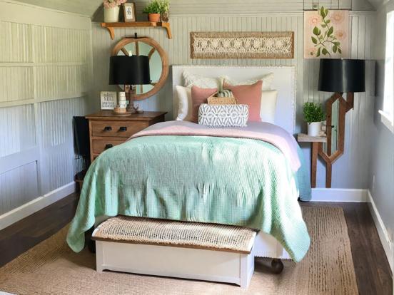 Girly serene boho bedroom