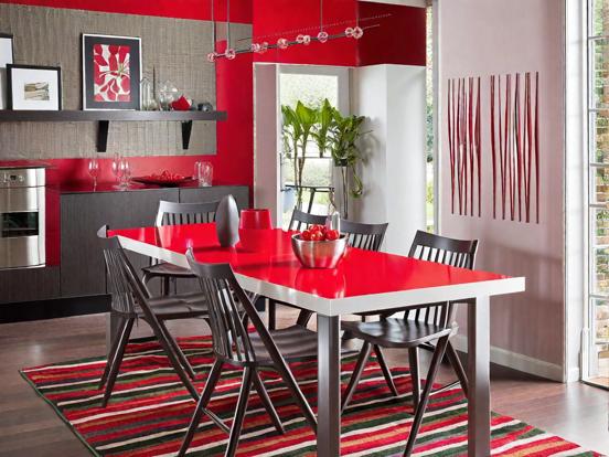 Red table chairs rug closeup