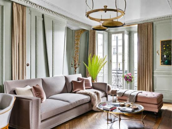 Chic Haussmannian lounge decor