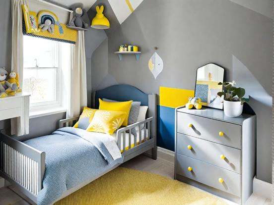 Child's bedroom in blue yellow