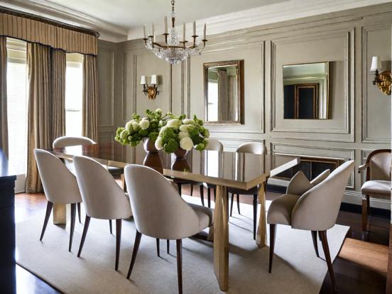 Elegant dining room with decor