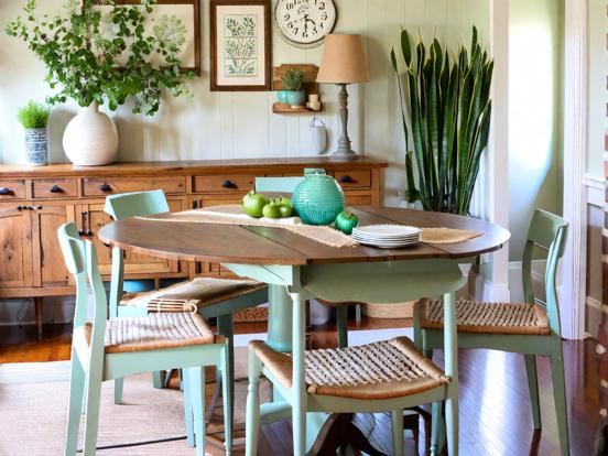 Sea green table chairs clock