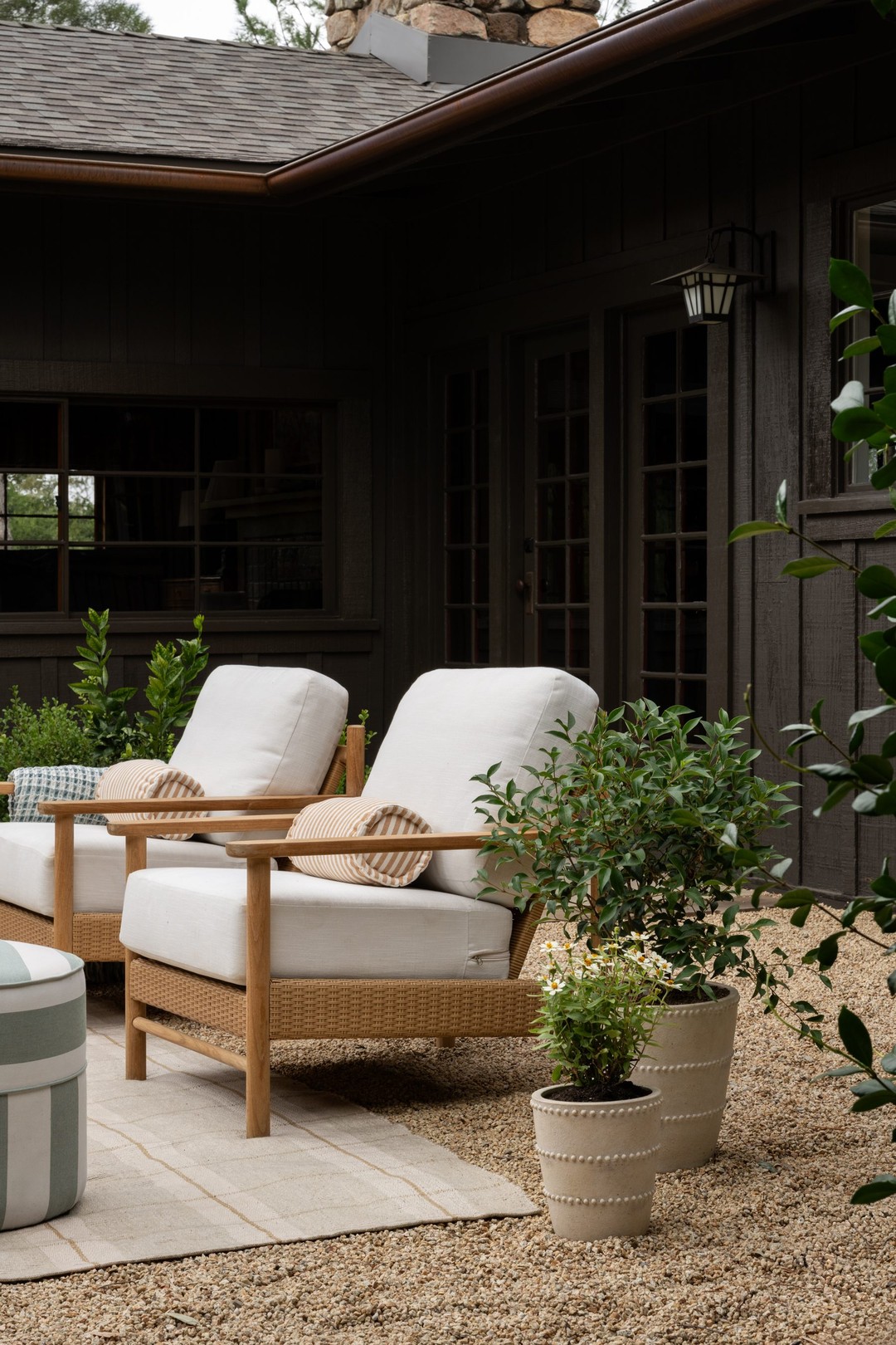 We're all about designing your outdoor space to be a mix of beauty and durability, and the Simeon Lounge Chair from @mcgeeandco is just that. It's 50% off right now during the Summer Tent Sale — snag it while you can! ☁️